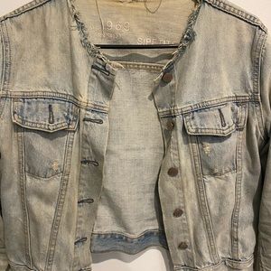 Gap1969 RN 54023 vintage/retro style distressed + cropped denim jacket